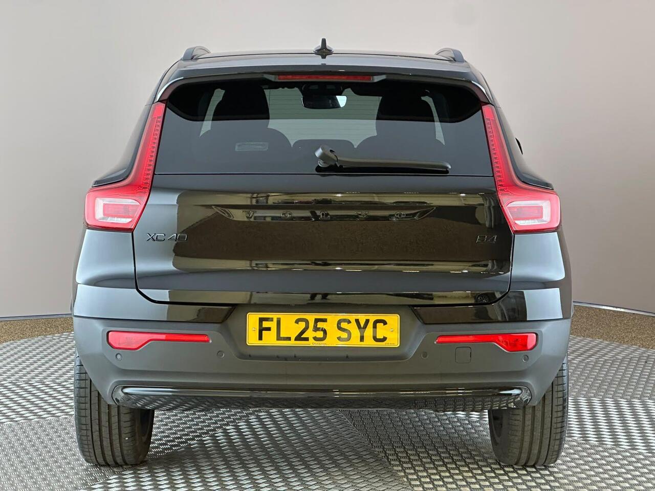 Volvo XC40 FL25SYC