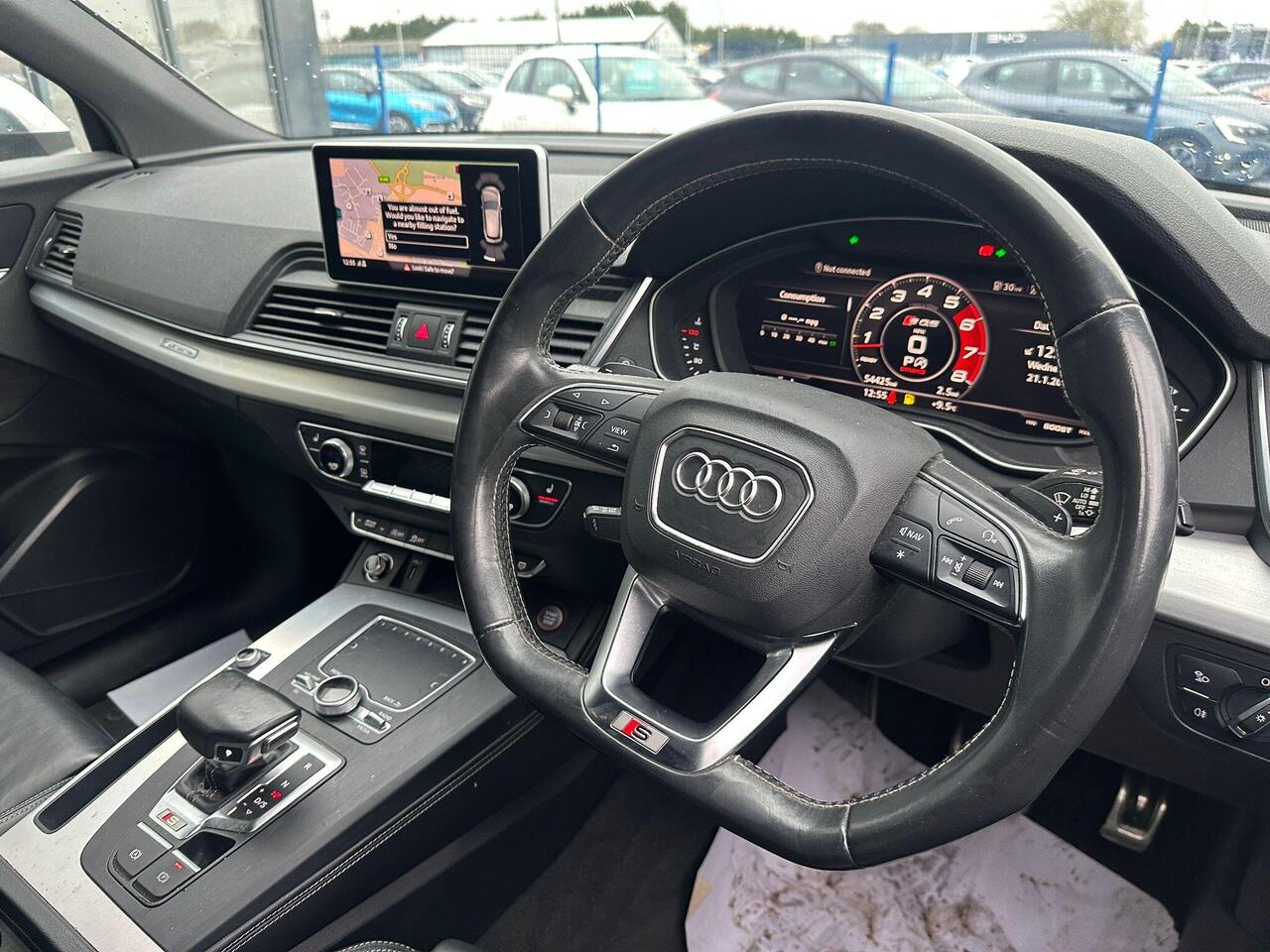 Audi SQ5 LL18UXN