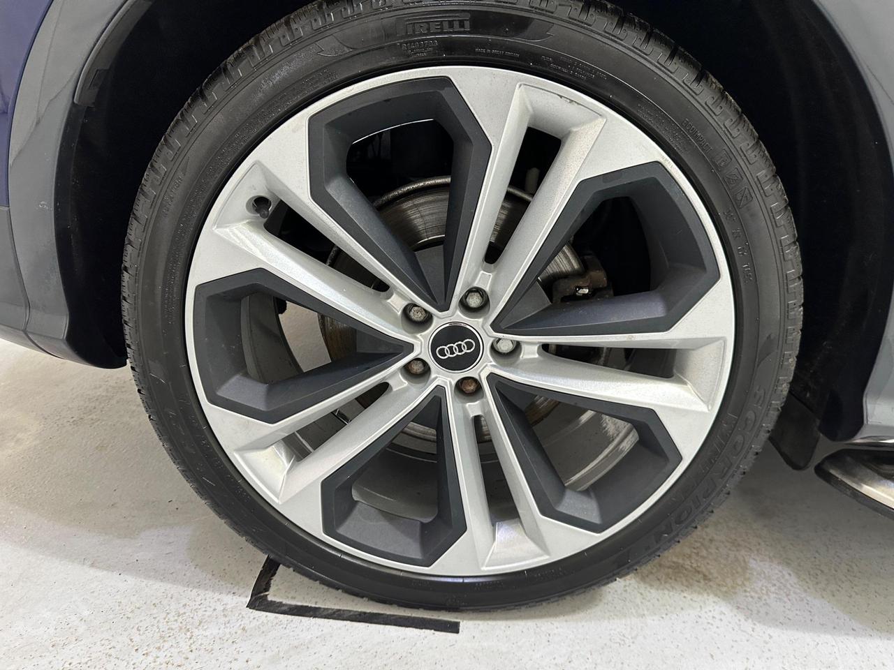 Audi Q5 HJ70GJV