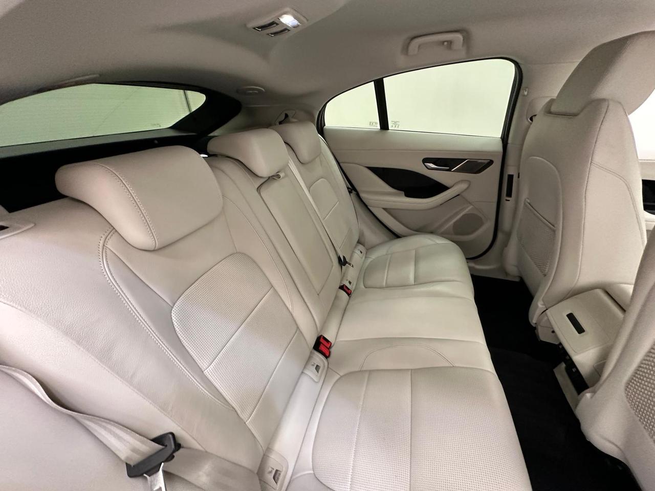 Jaguar I-PACE OE69KTP