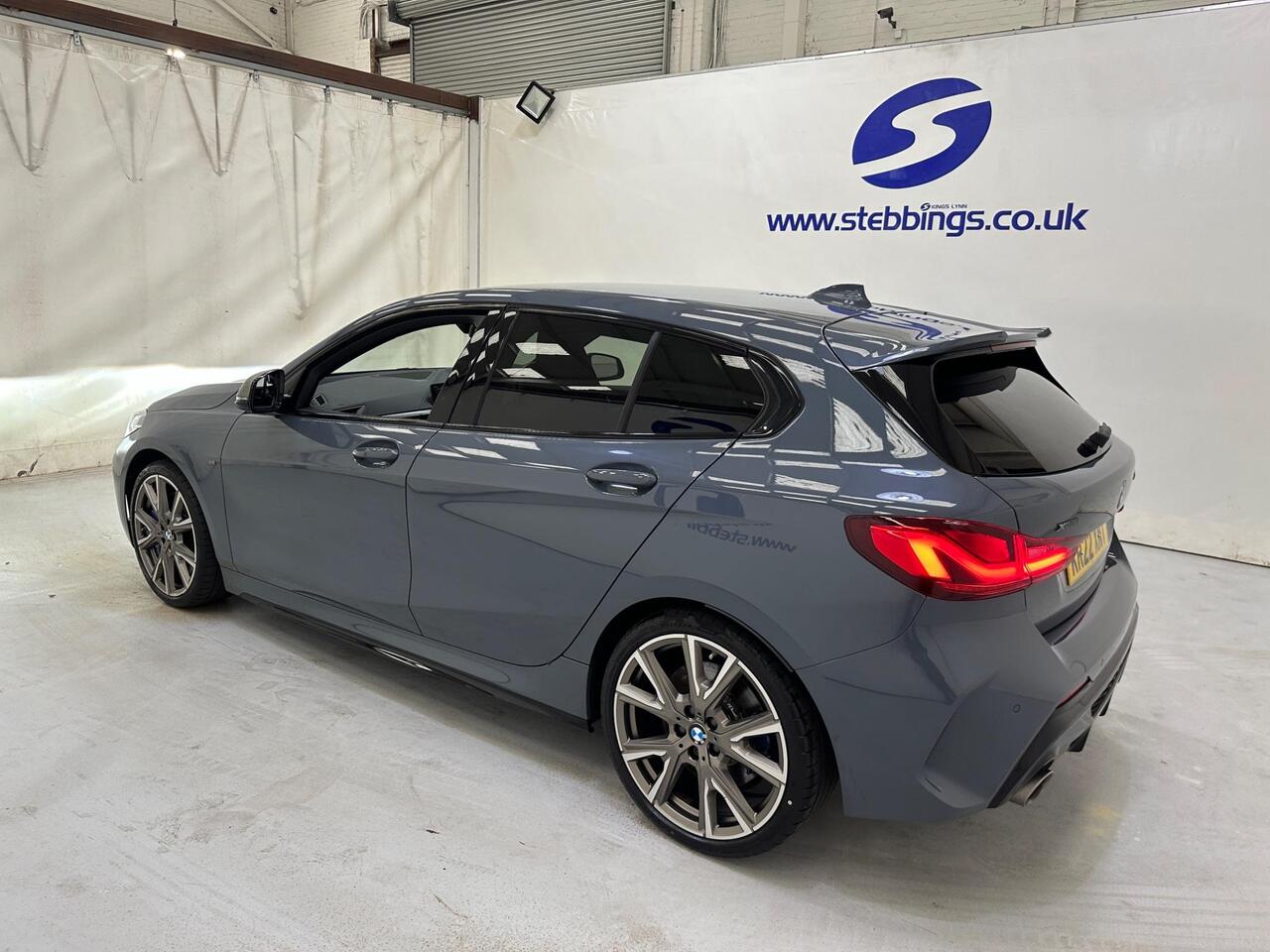 BMW 1 Series KR22XNT