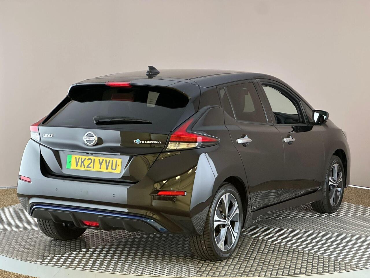 Nissan Leaf VK21YVU