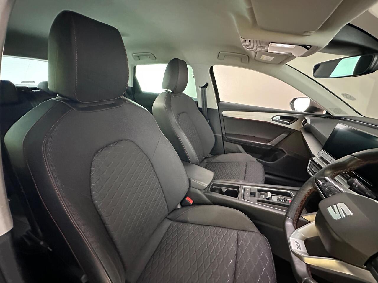 SEAT Leon YO24LYG