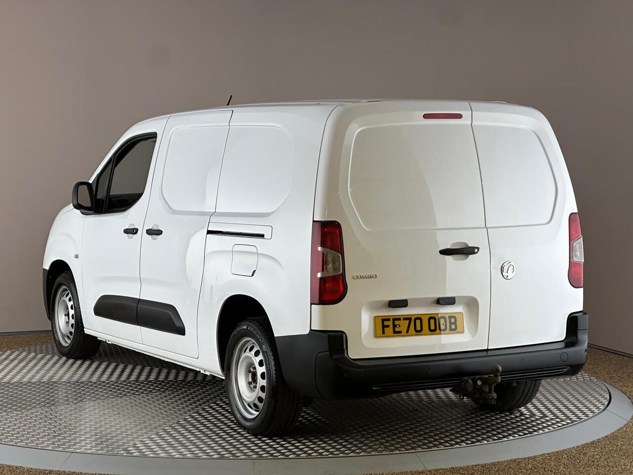 Vauxhall Combo FE70OOB