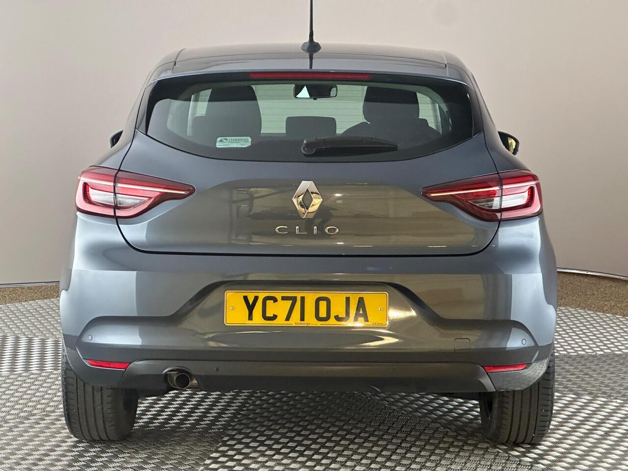 Renault Clio YC71OJA
