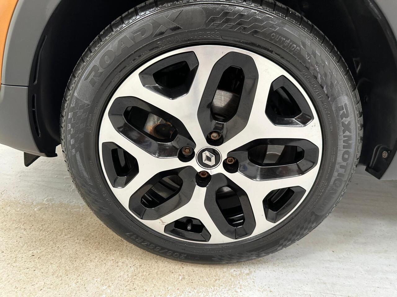 Renault Captur AU19SRZ