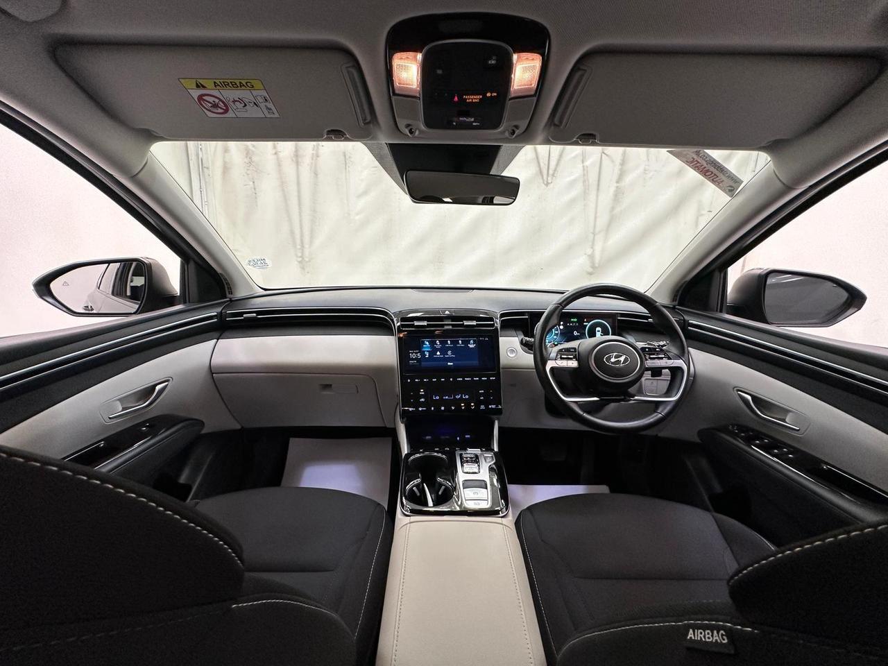 Hyundai TUCSON ET21OOW