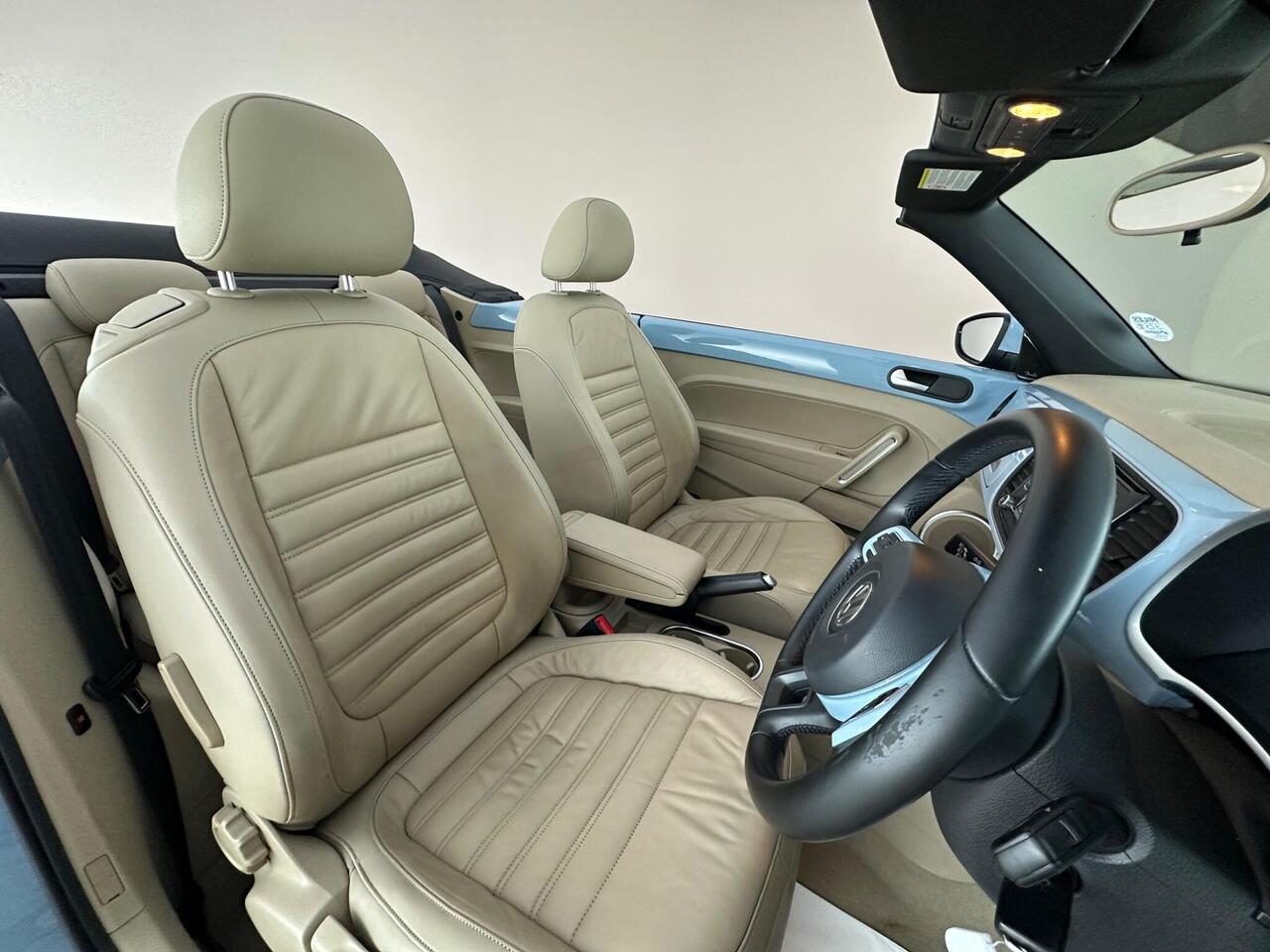 Volkswagen Beetle BT63YJE