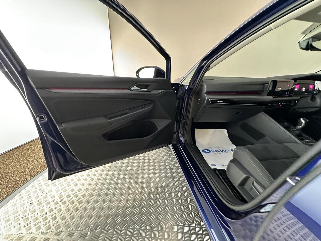 Volkswagen Golf VE22WDV