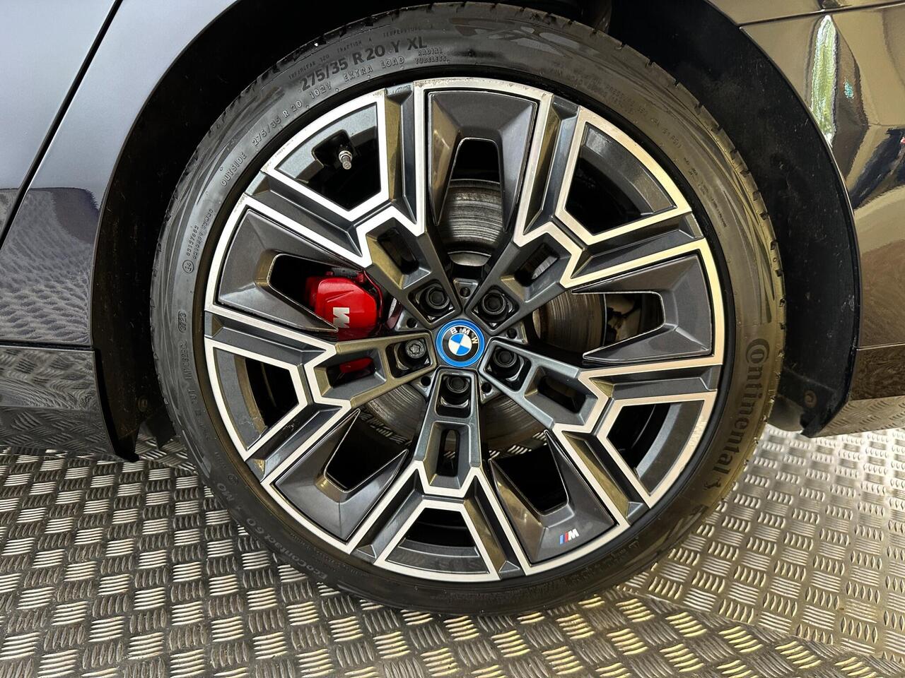 BMW i5 ML24HHM