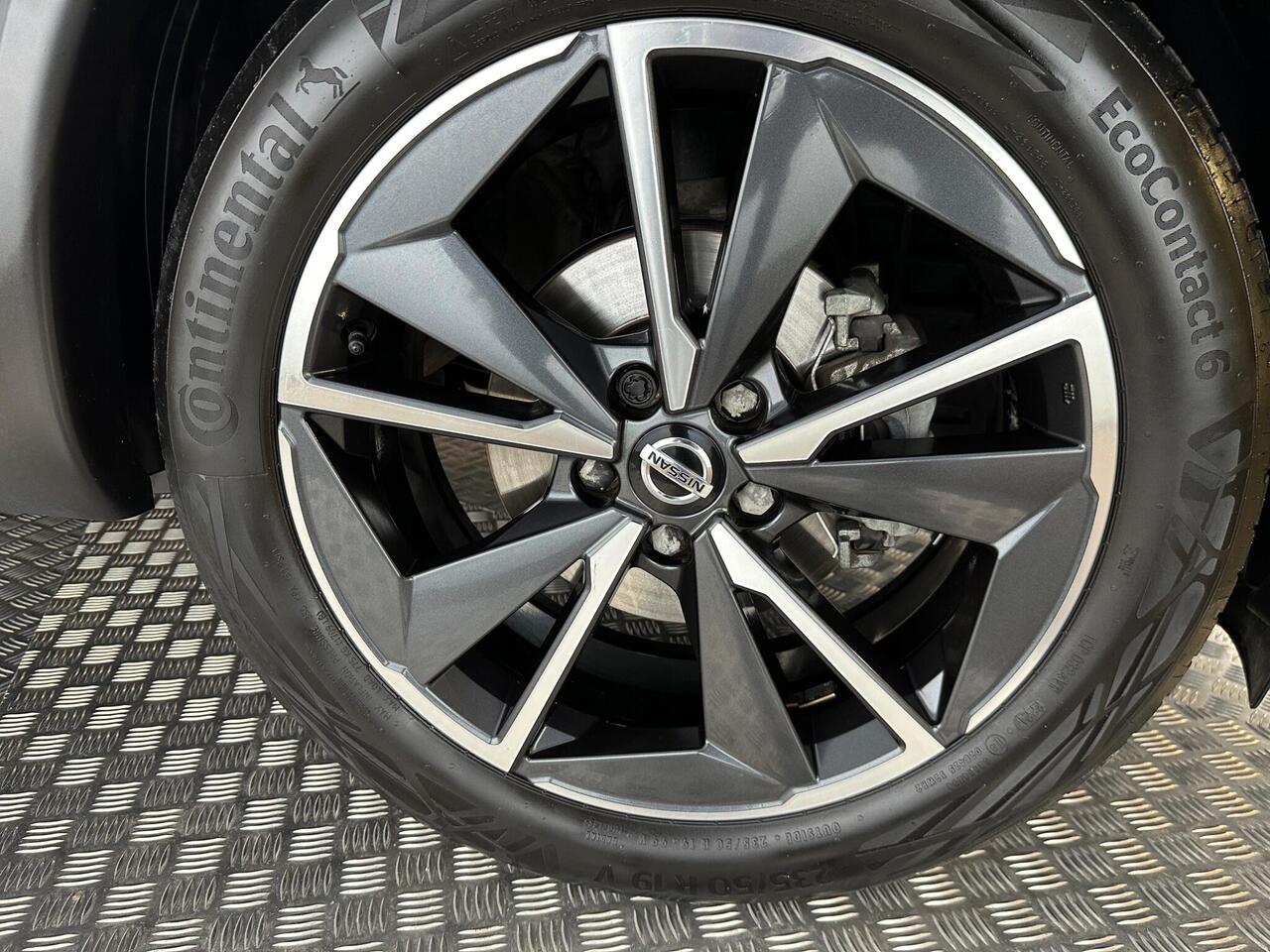 Nissan Qashqai DX71UNR