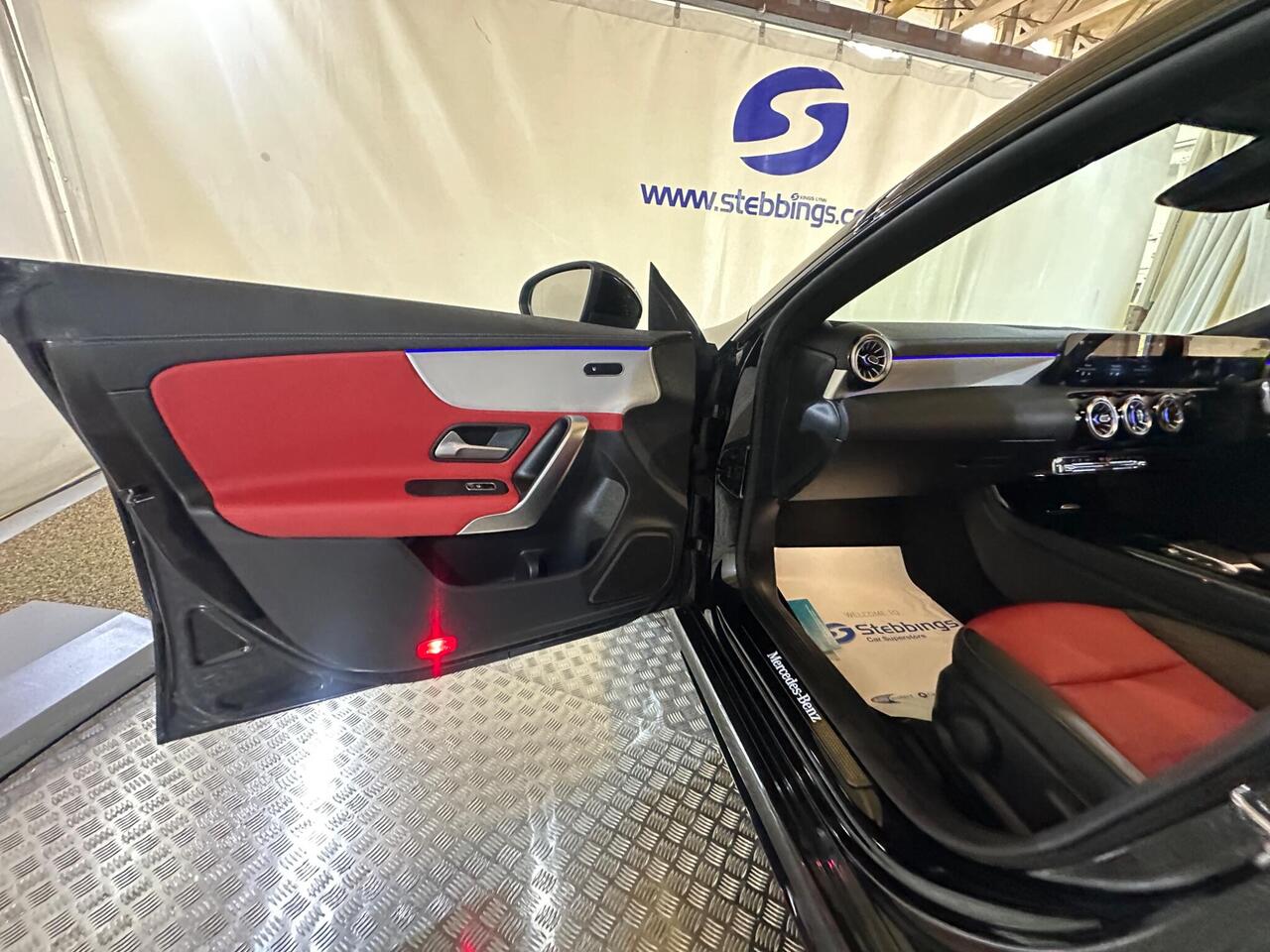 Mercedes-Benz CLA FY72YOV