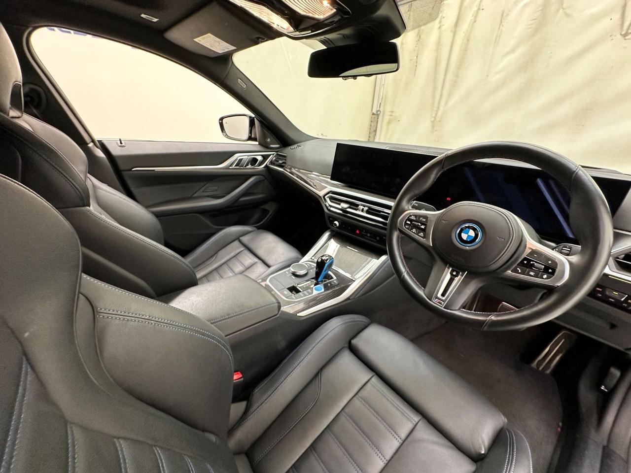 BMW i4 LB22XKF