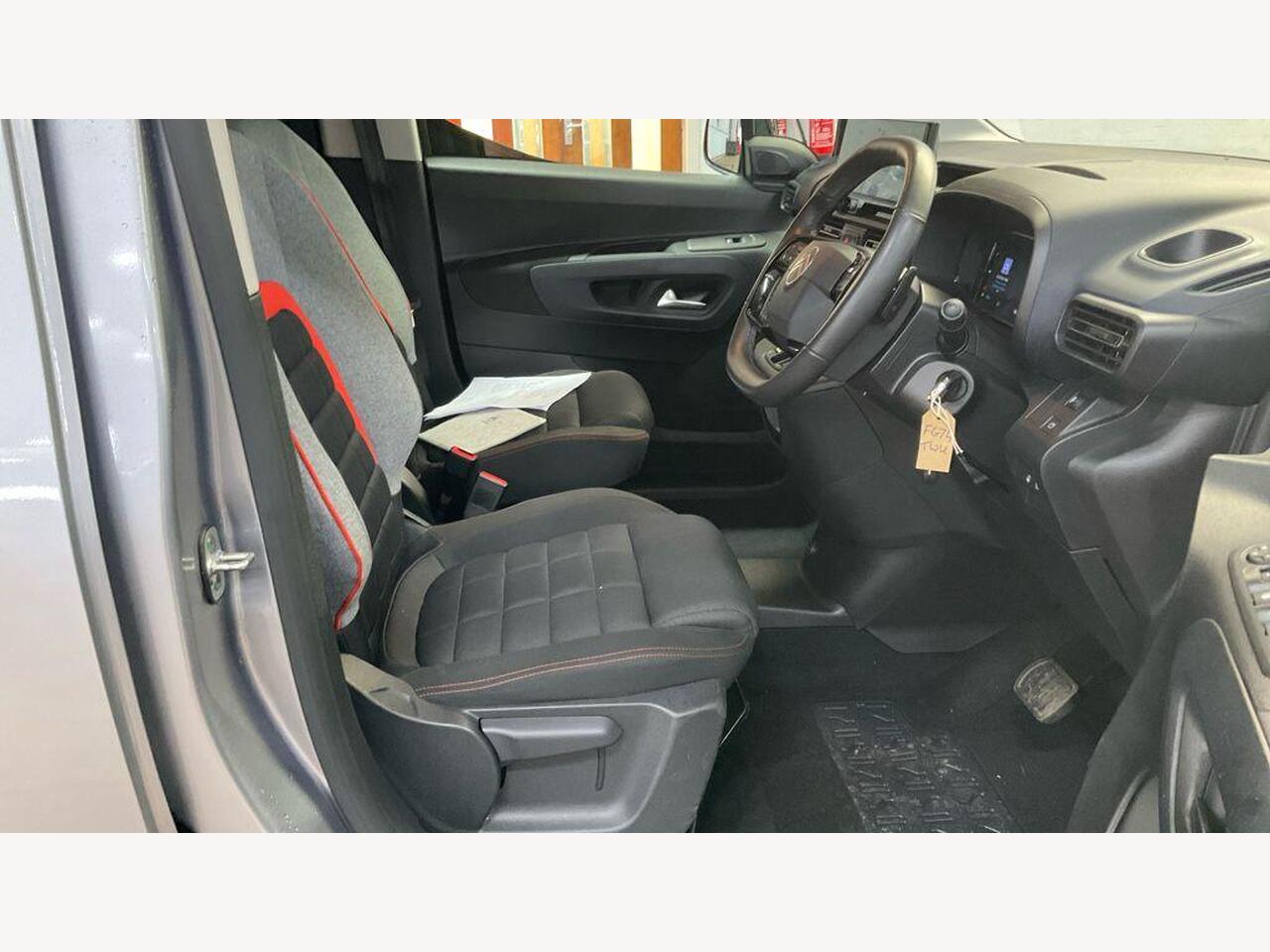 Citroen Berlingo FG74TWU