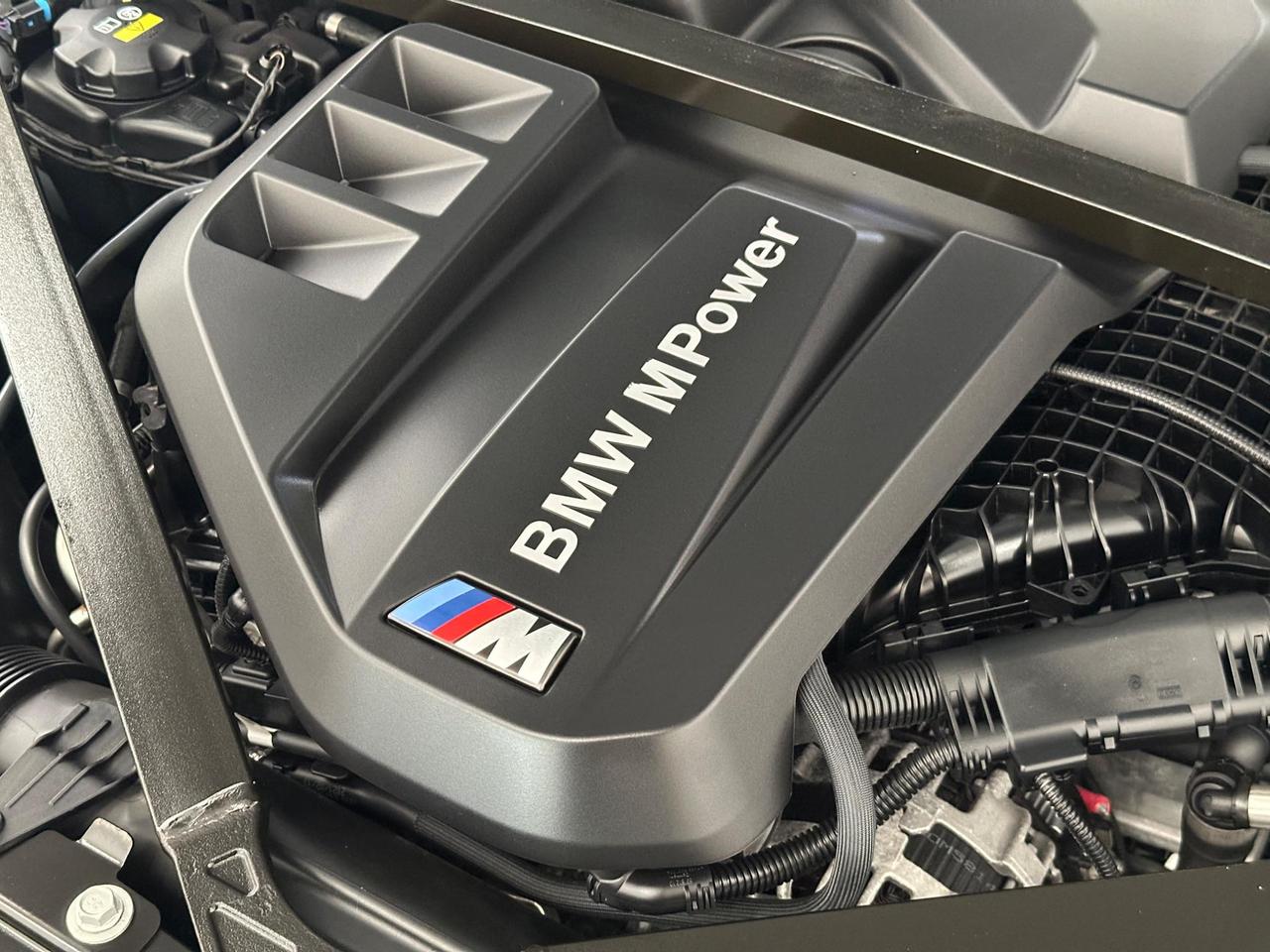 BMW M4 NU21LCK