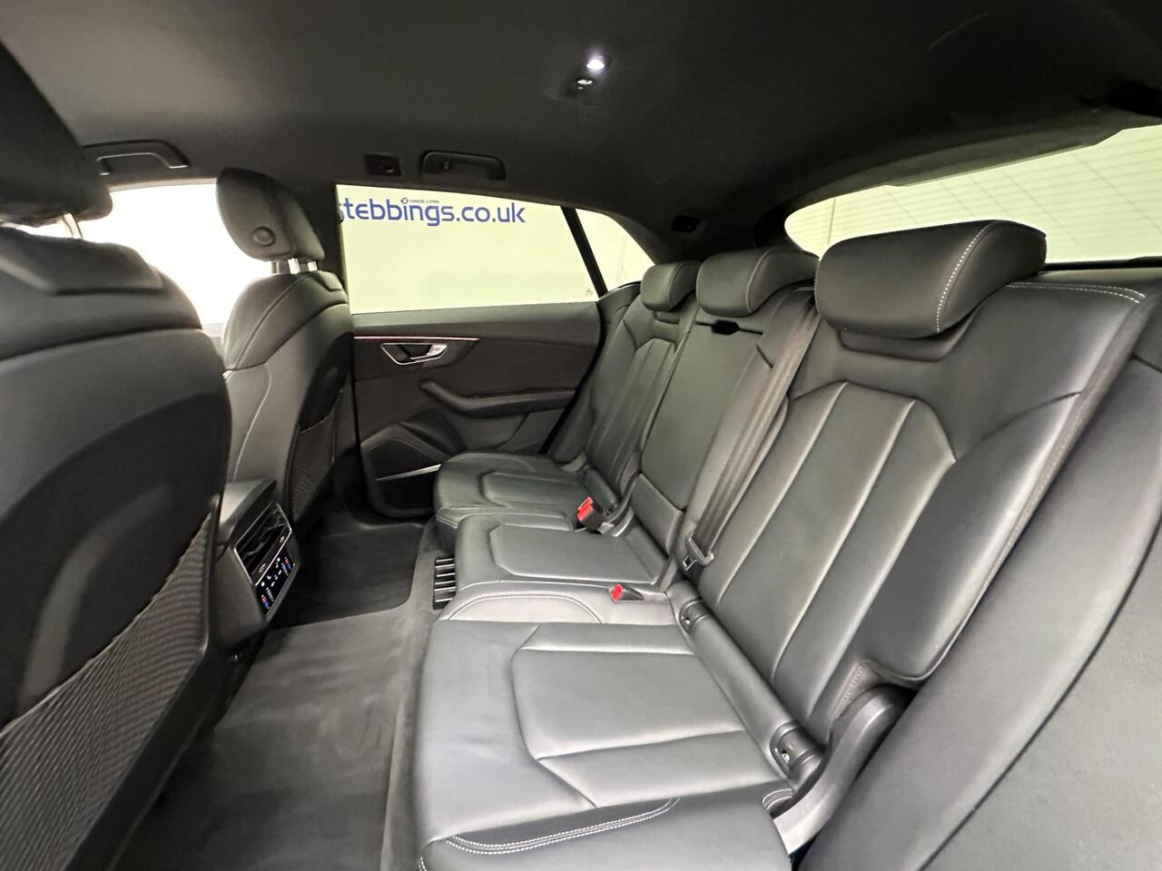 Audi Q8 DE71EBA