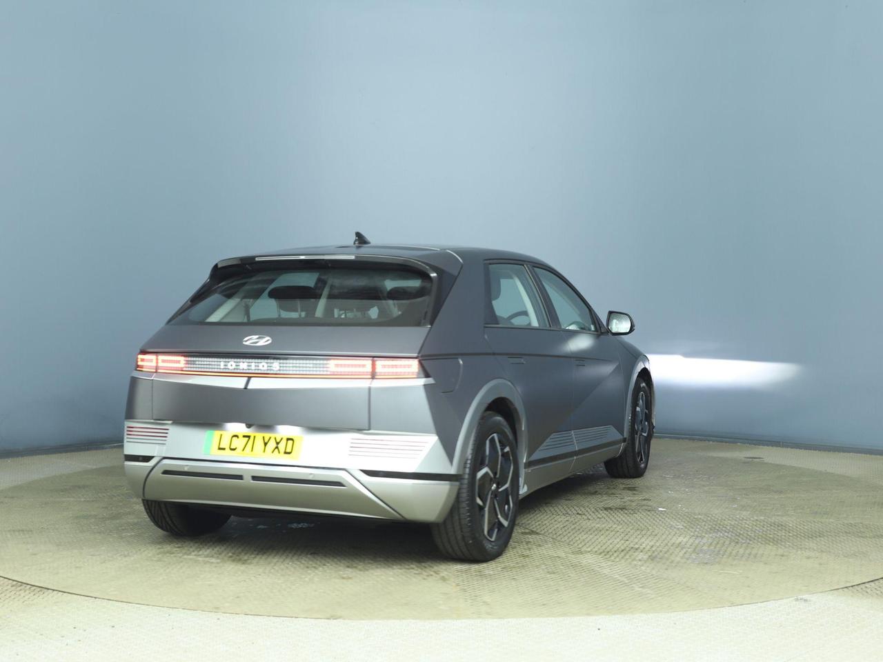 Hyundai IONIQ 5 LC71YXD