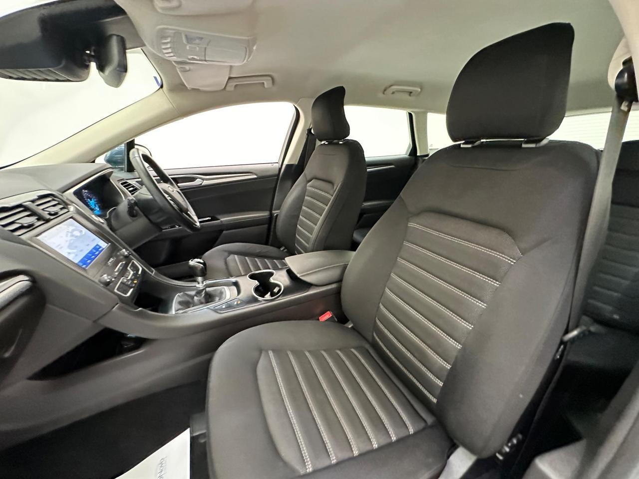 Ford Mondeo AJ70FJD