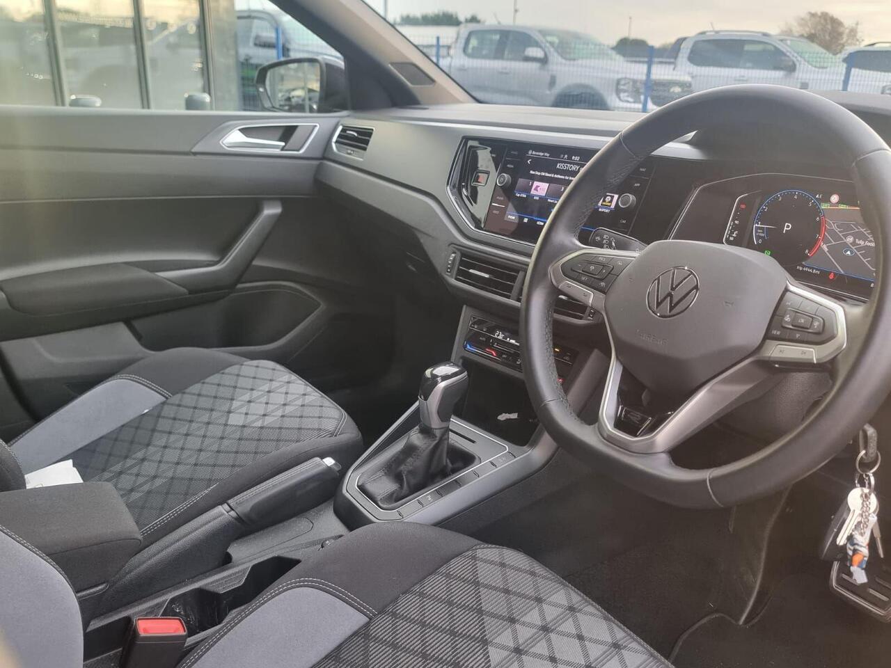 Volkswagen Polo DA73VJX