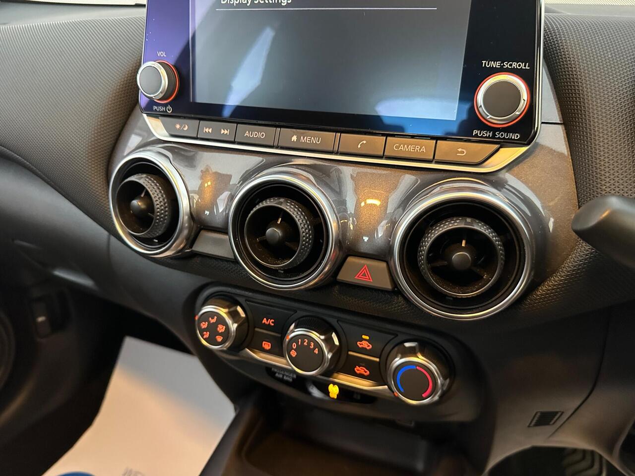 Nissan Juke YE23LGL