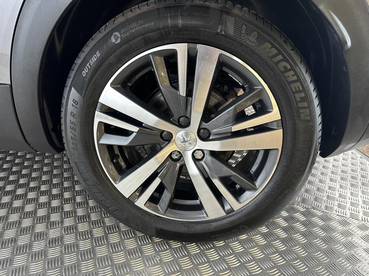 Peugeot 3008 MM71FCE