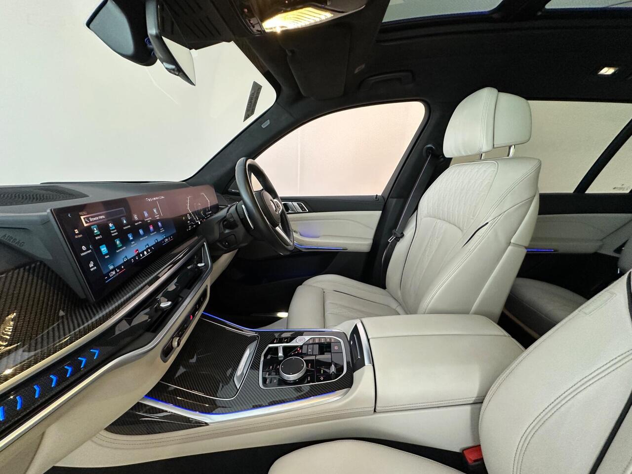 BMW X7 PJ24OUP