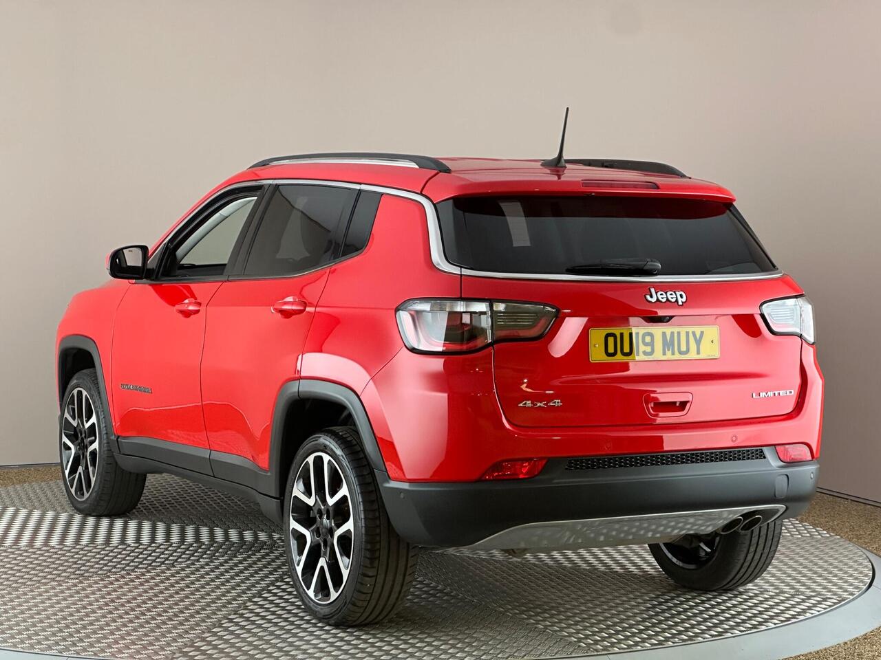 Jeep Compass OU19MUY
