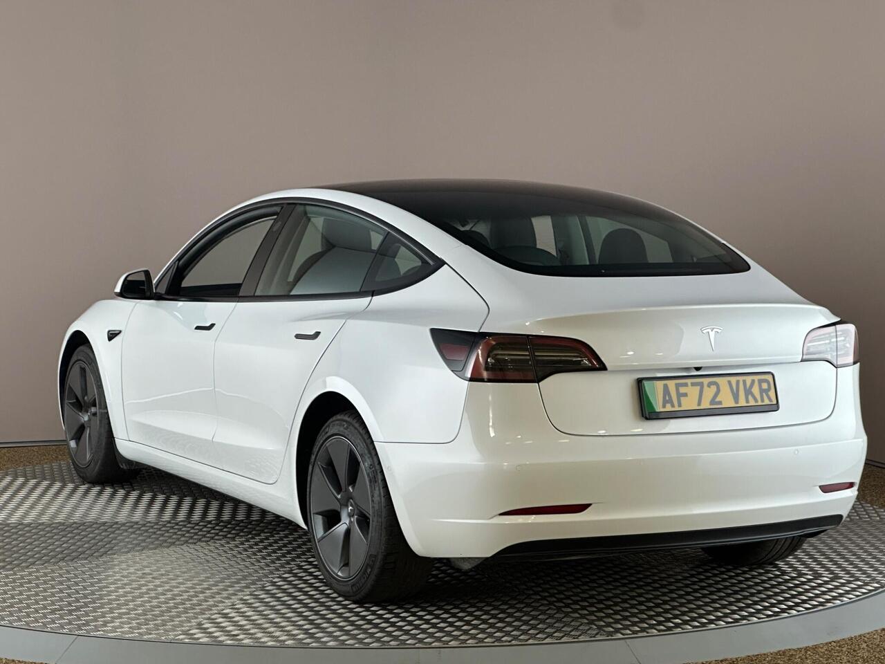 Tesla Model 3 AF72VKR