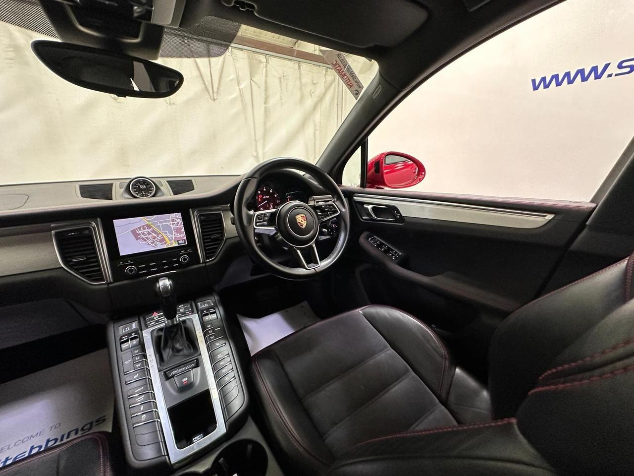 Porsche Macan AF17MLL
