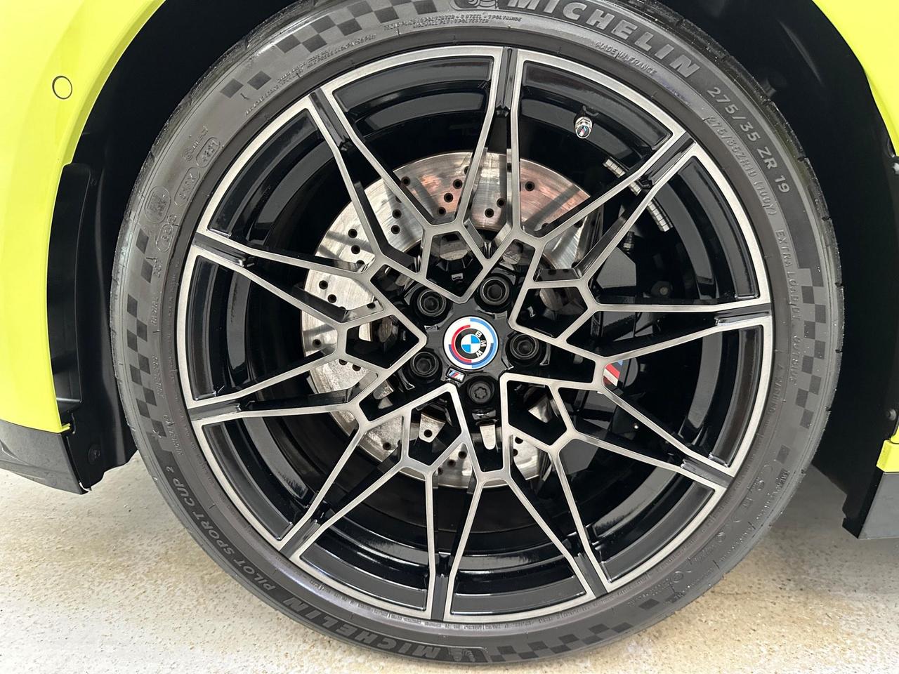 BMW M4 RV22VHZ