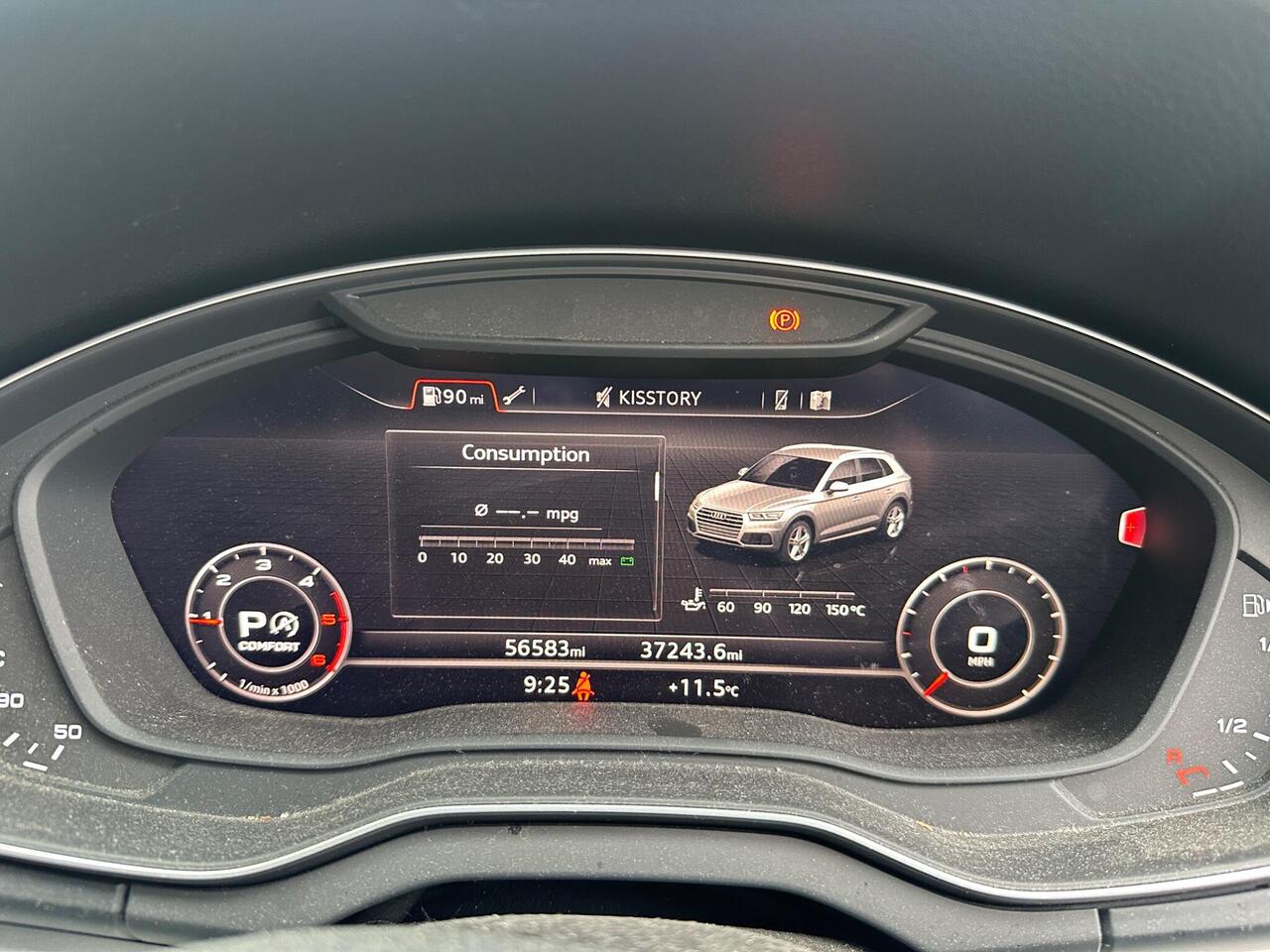 Audi Q5 YX19ODE