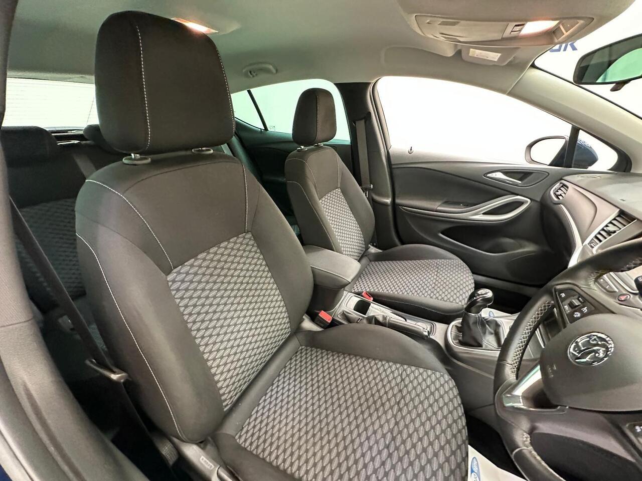 Vauxhall Astra AX21OBK