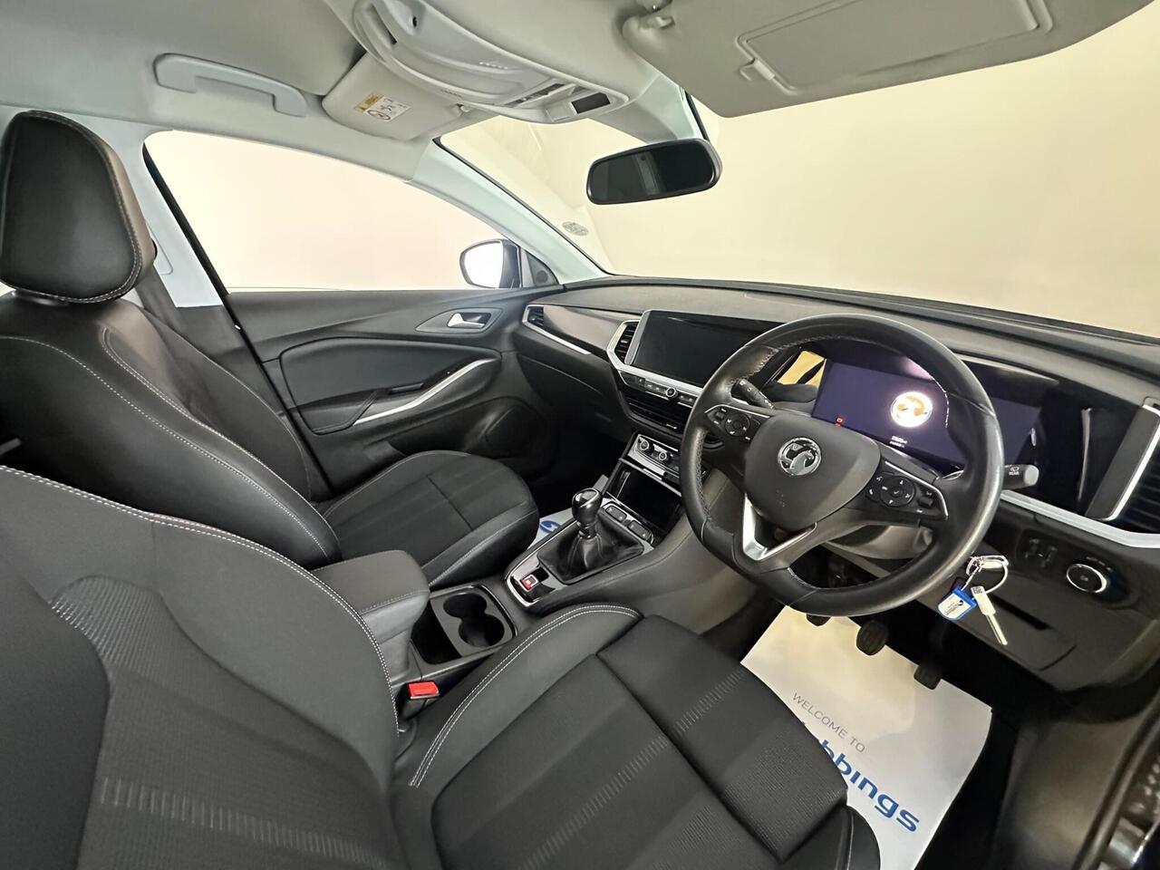 Vauxhall Grandland SH23FBJ