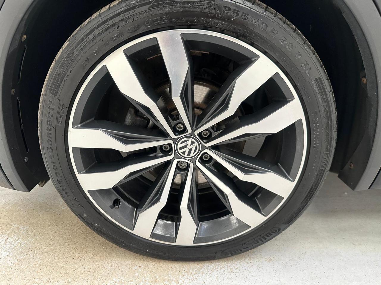 Volkswagen Tiguan KY19ZUB