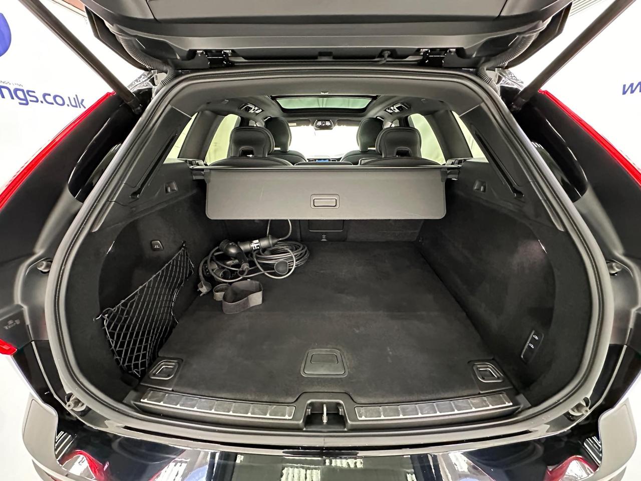 Volvo XC60 YP22ZTU