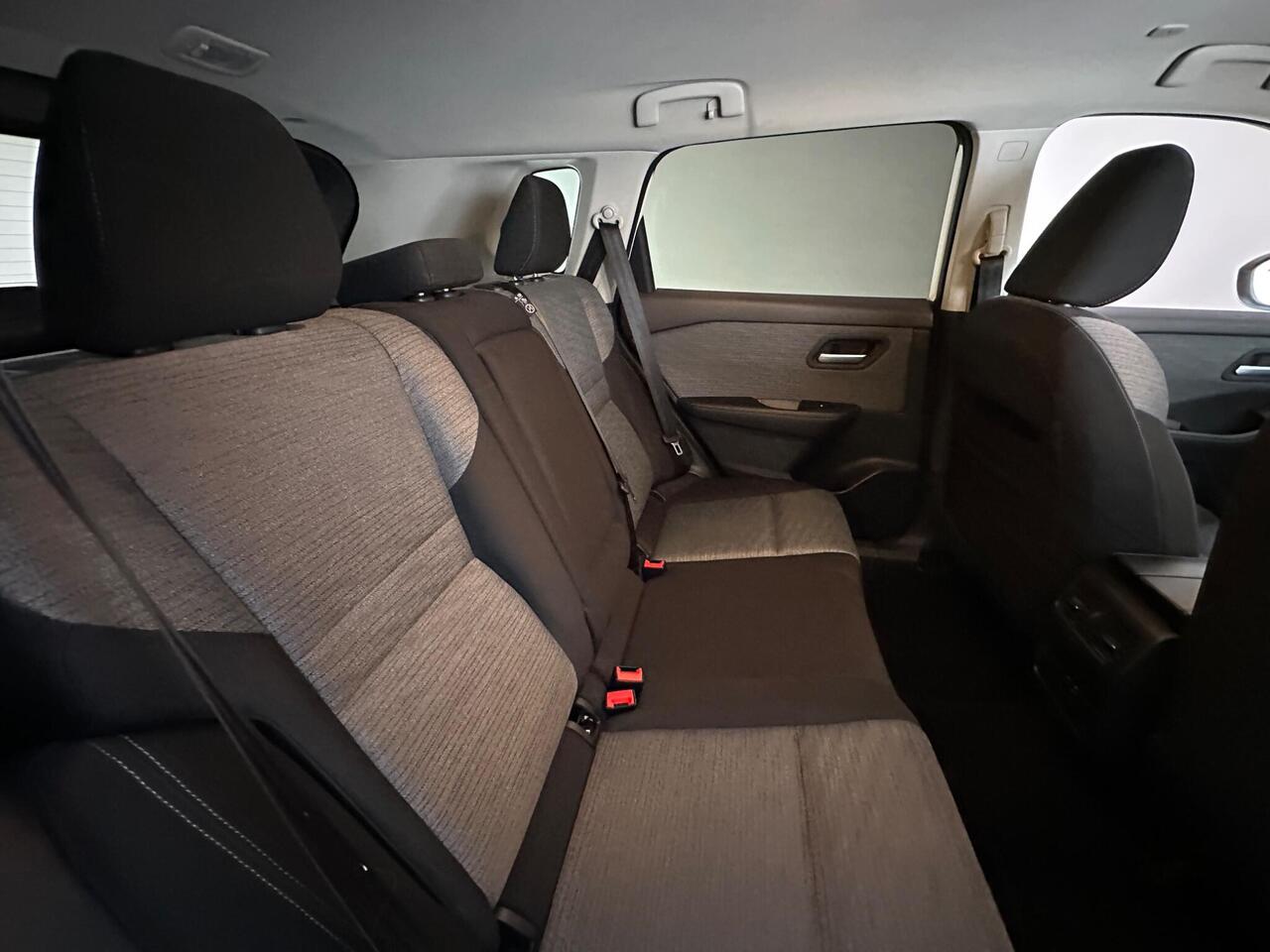 Nissan X-Trail DY73JNJ