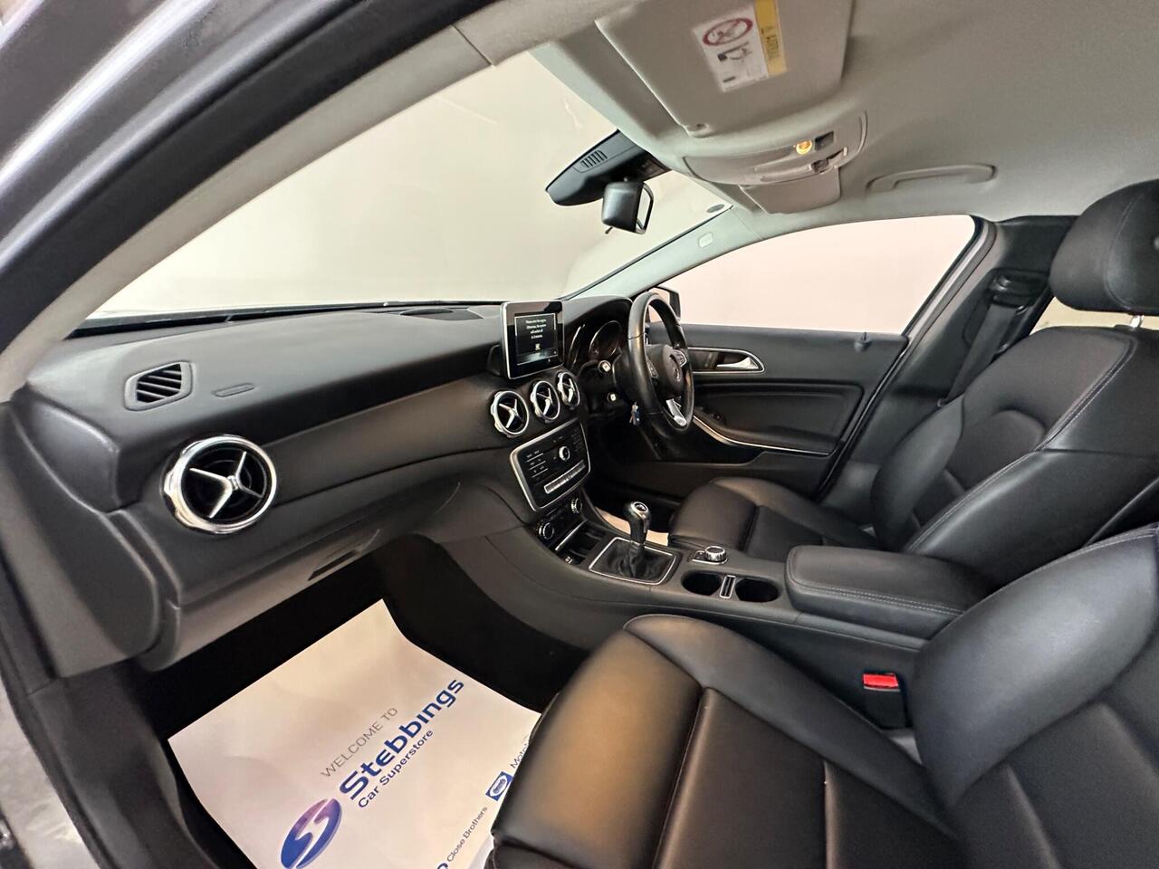Mercedes-Benz GLA SP68OKA