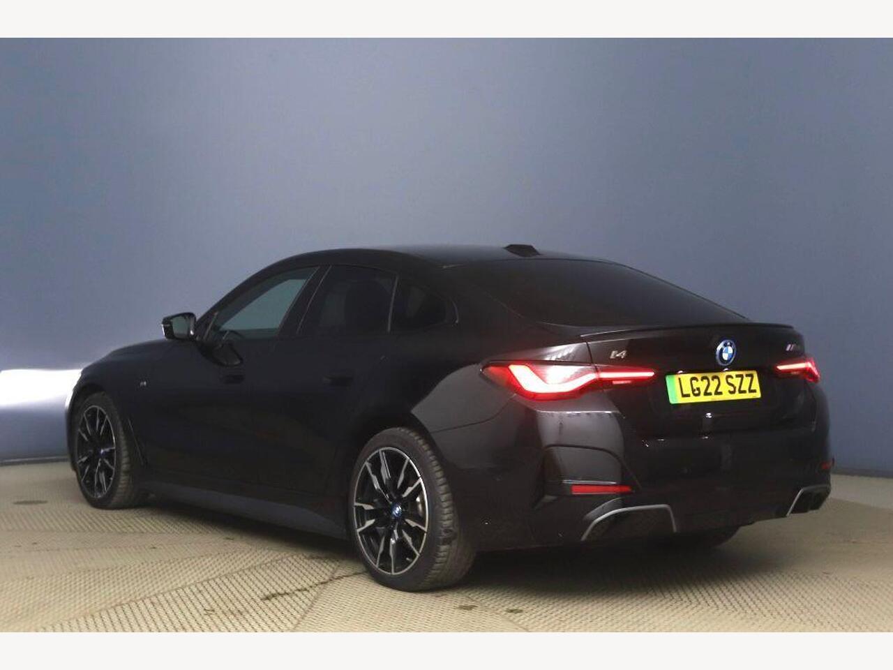 BMW i4 LG22SZZ
