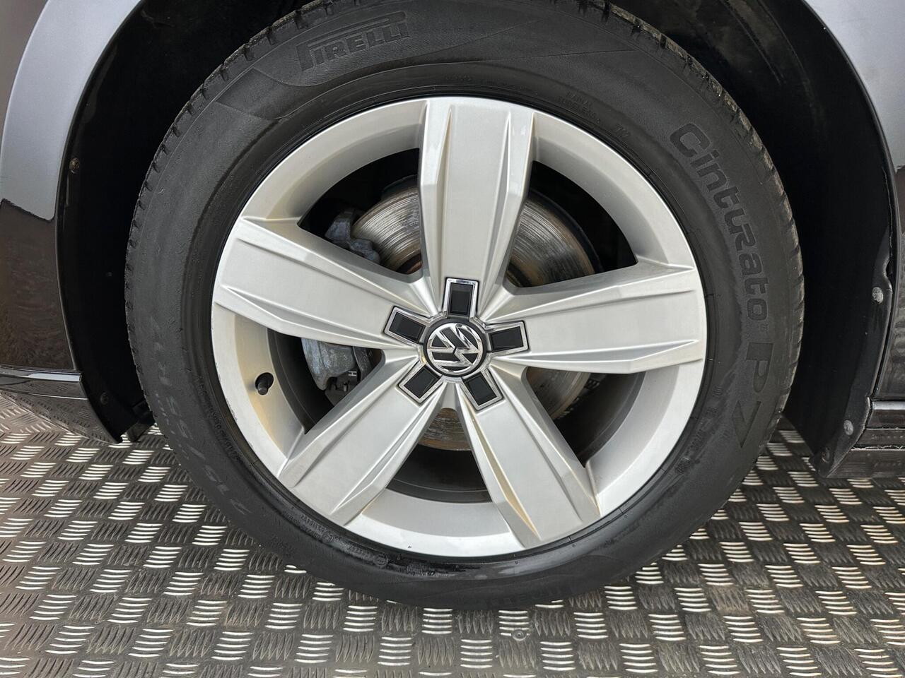 Volkswagen Passat BF70DFL