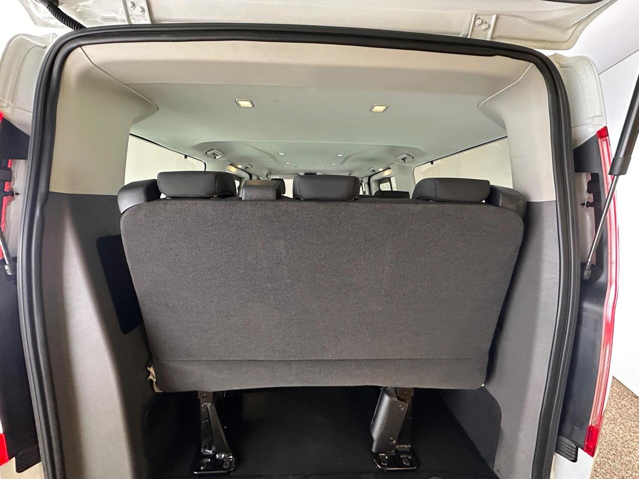 Ford Tourneo Custom FL72KVT