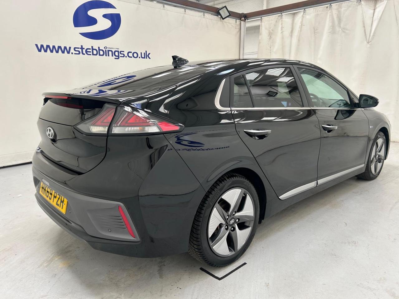 Hyundai IONIQ RK69PZH