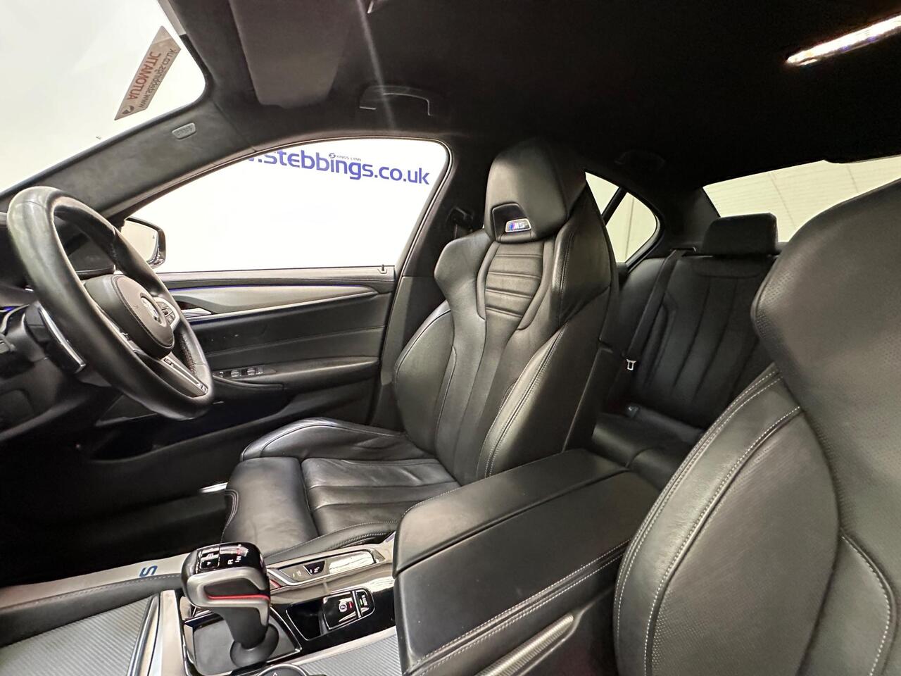 BMW M5 FB21XCK