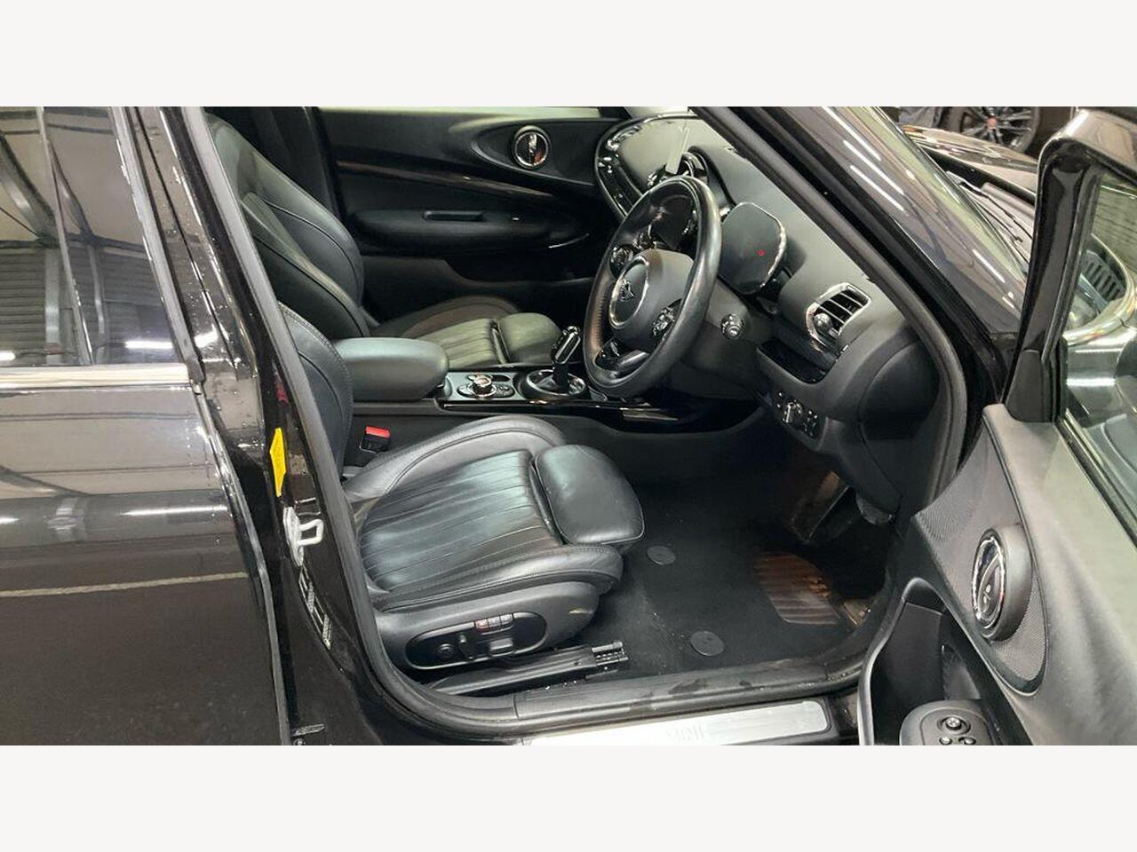 MINI Clubman MJ21RYZ