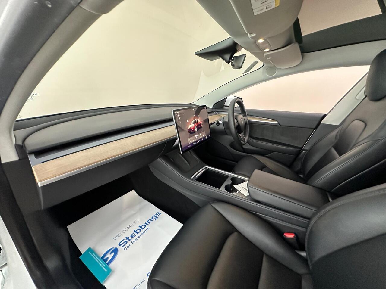 Tesla Model 3 AF72UVS