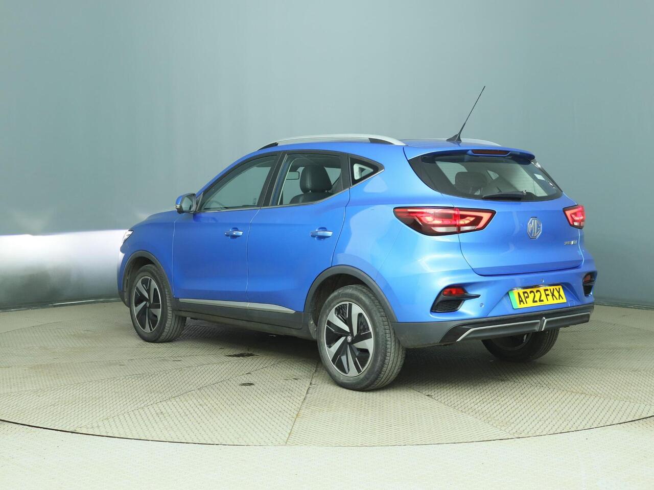 MG MG ZS AP22FKX