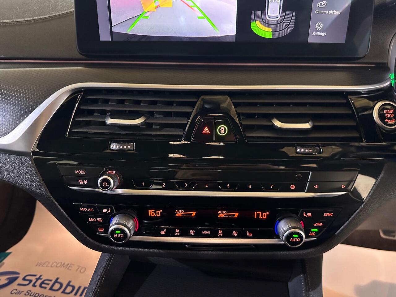 BMW 5 Series AO71YKJ