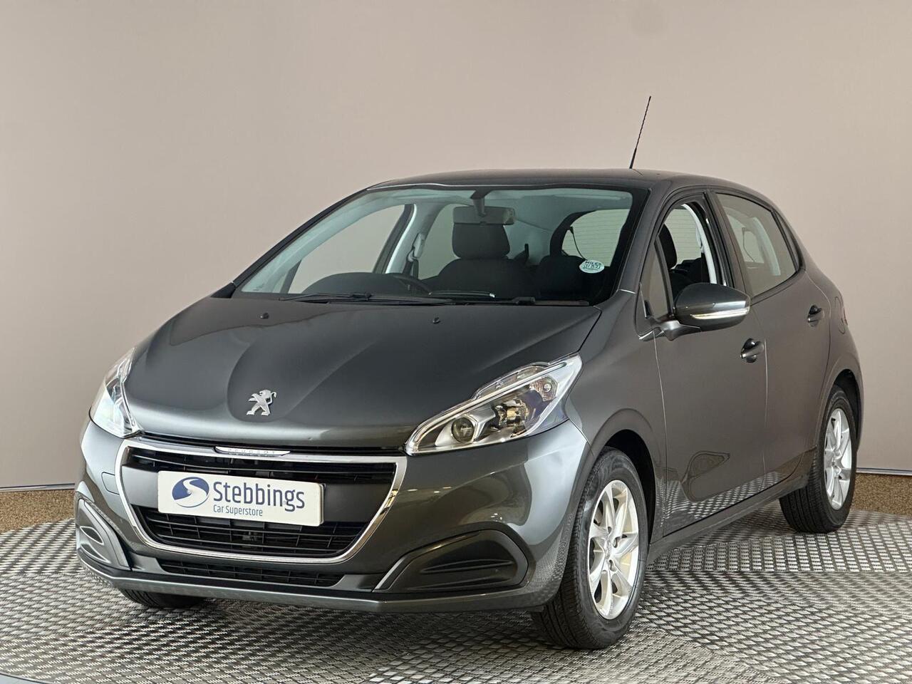 Peugeot 208 GN66YMF