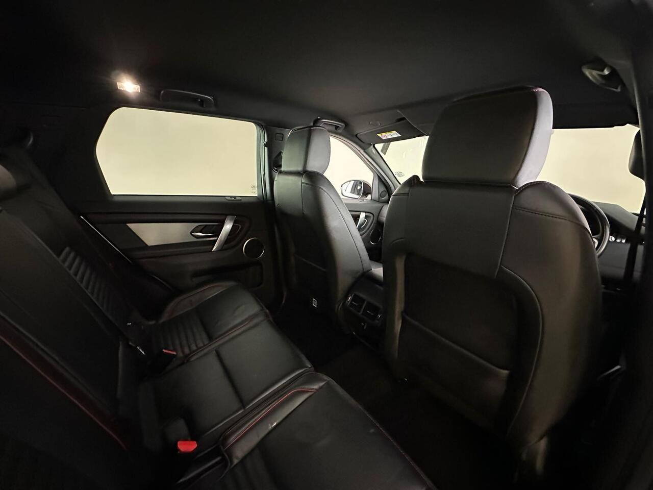 Land Rover Discovery Sport YX71LBO