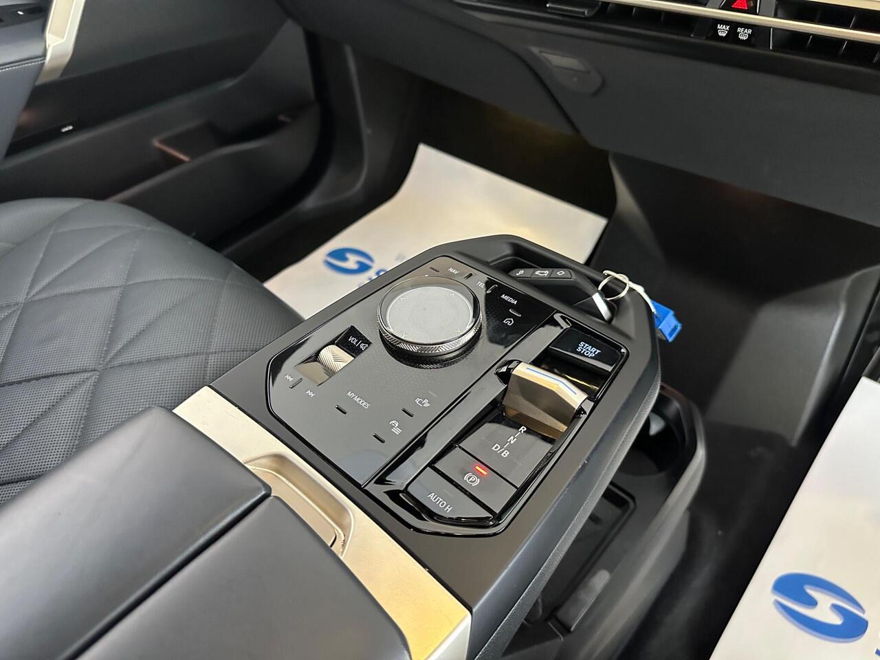 BMW iX SH71DHC