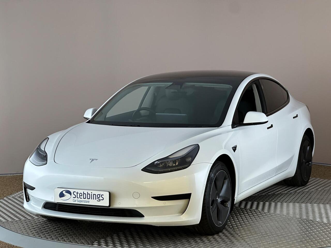 Tesla Model 3 AF72VRV